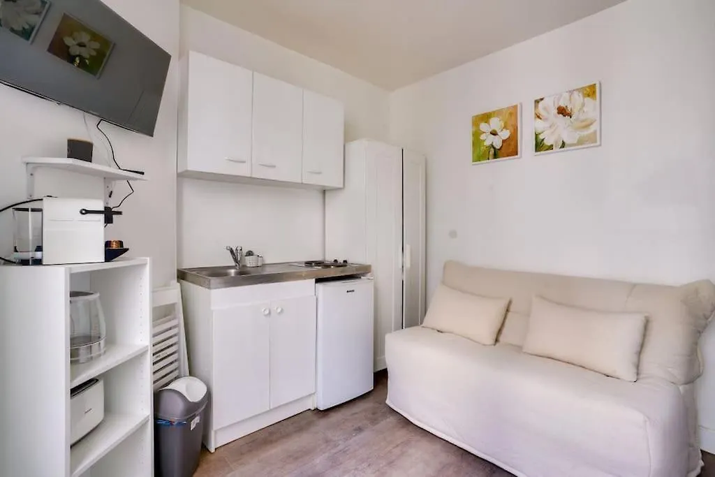 Cosy A 14 Min Du Champ-de-mars Daire *